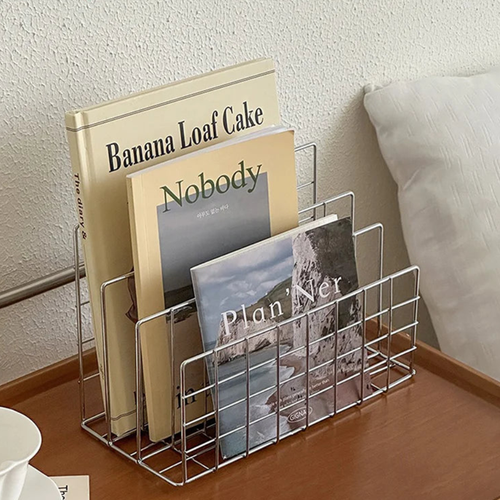 3-Tier Wire Mesh Magazine Rack