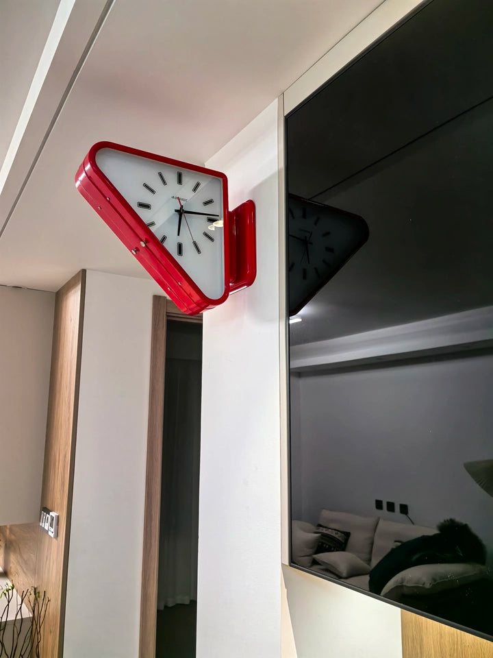 Living Room Minimalism Clocks Two-sided Wall Clocks Triangle Modern Clock Mechanism Silent Design Clock Watch for Decoration