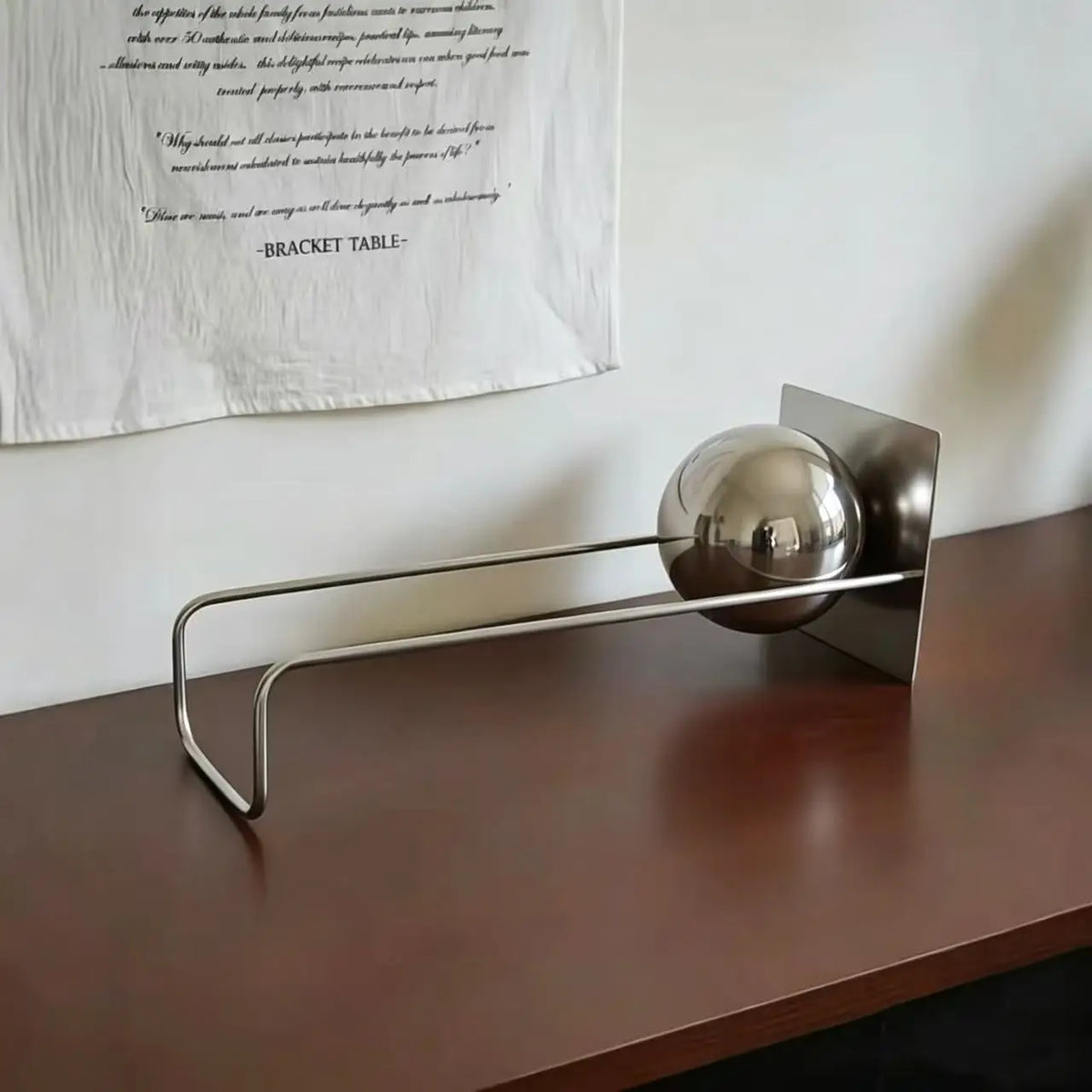 Rolling Ball Slope Metal Book Holder