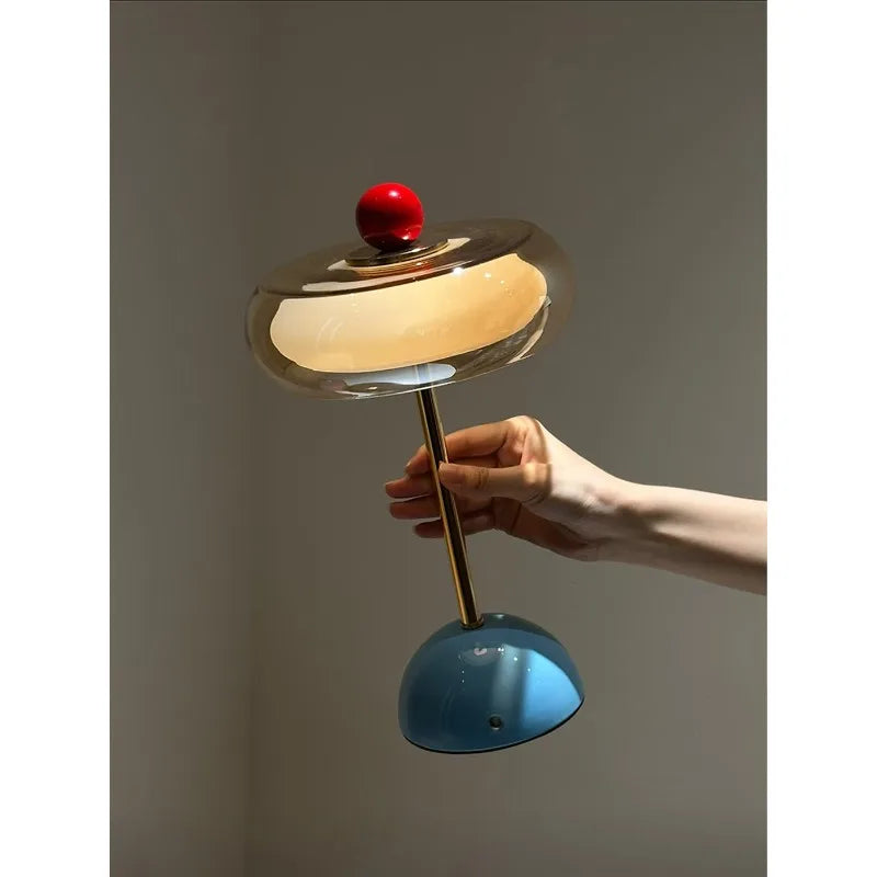 DoLife Store Retro Style Light Luxury High-end Glass Table Lamp 2026 New French Medieval Bedroom Bedside Lamp Charging Model