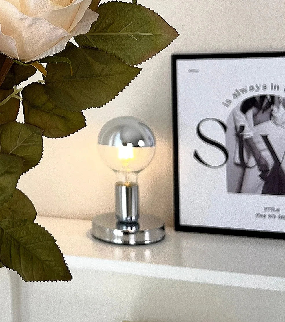 Nordic Korean Bar LED Desk Lamp