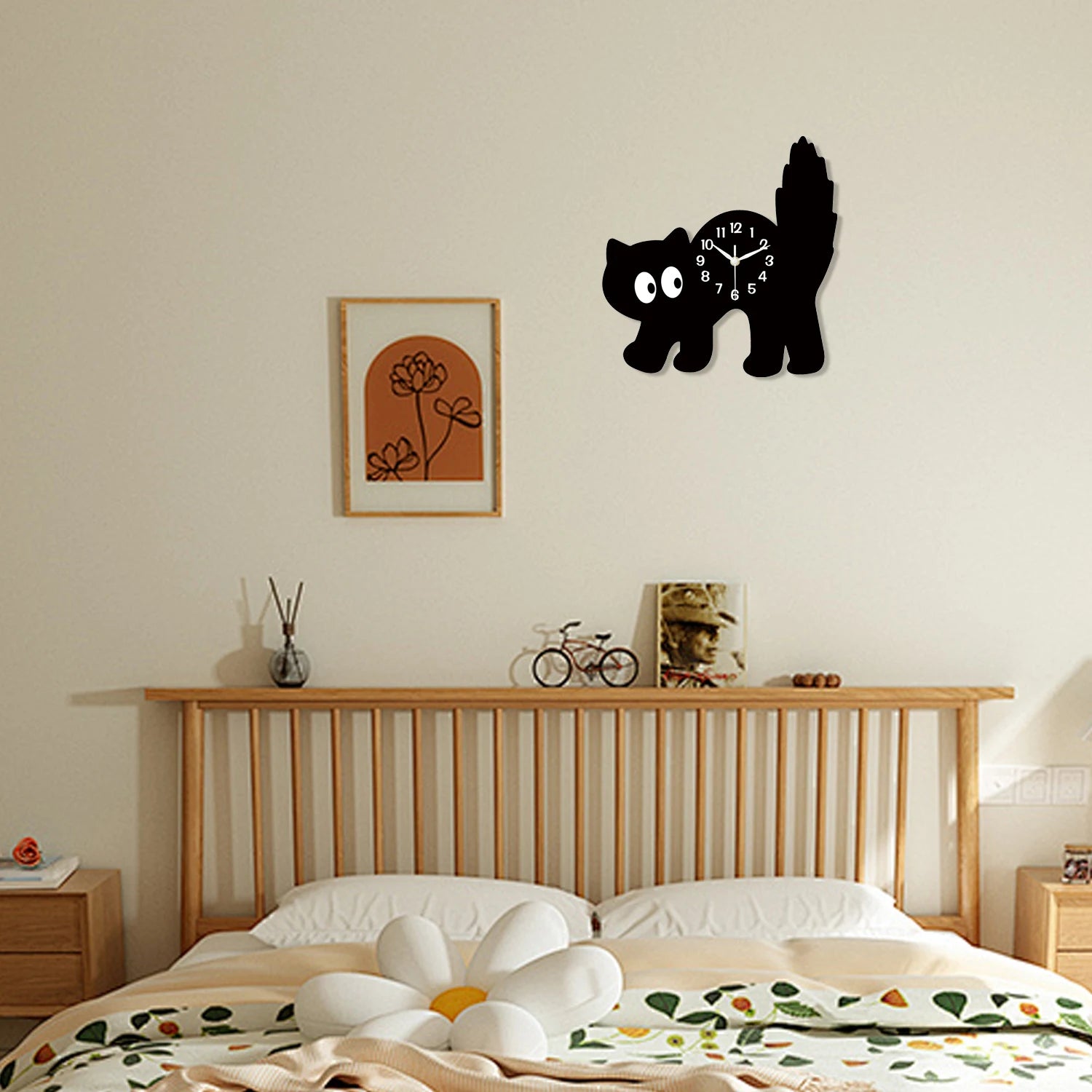A Fun and Cute Little Black Cat Crystal Porcelain Wooden Wall Clock for Living Room, Bedroom, Kitchen, Home Decoration, Silent Quartz Clock, Holiday Gift 12inch 14inch (No Battery)