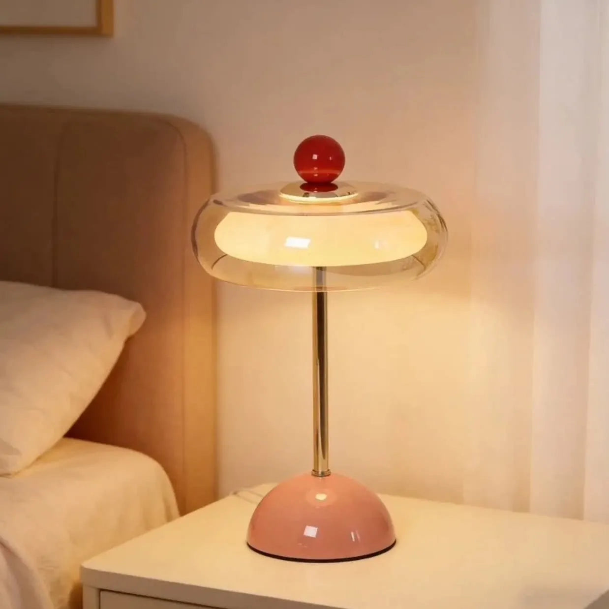 DoLife Store Retro Style Light Luxury High-end Glass Table Lamp 2026 New French Medieval Bedroom Bedside Lamp Charging Model